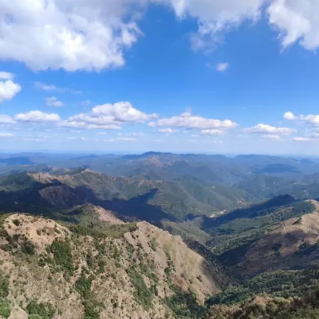 בית נופש La Clede De Monery *